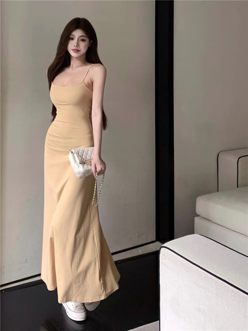 핫걸 슬립 여성 드레스 여름 2026 새로운 섹시함 몸매 가꾸기 허리 수축 오프숄더 중간 길이 치마 상세 이미지 11