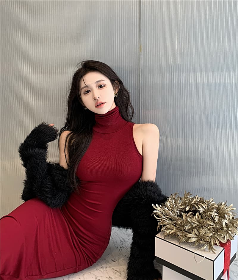 유럽과 미국 핫걸 바람 터틀넥 타이트 슬림해 보이는 민소매 타이트 스커트 만나는 조끼 여성 드레스 로얄 자매 팬 품격 롱 스커트 상세 이미지 5