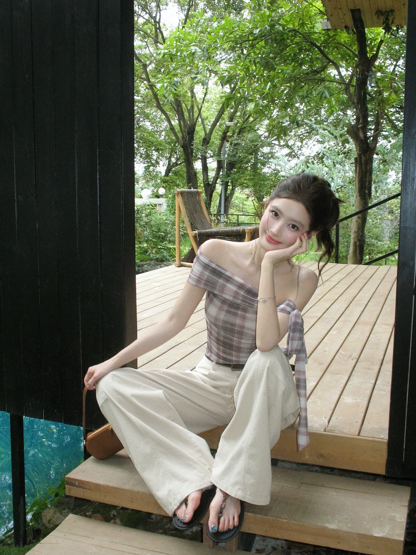 오프숄더 섹시함 가을 어깨 소매 티셔츠 여성 여름 레이스업 펌프 Pleat 몸매 가꾸기 고유 한 아름다운 품격 오프숄더 쇼트 스타일 맨위 상세 이미지 10