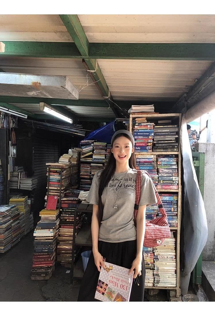 아메리칸 알파벳 회색 긍정적 인 어깨 반팔 티셔츠 여성 여름 디자인 센스 작은 대중 몸매 가꾸기 슬림해 보이는 허리 수축 달콤한 핫걸 맨위 상세 이미지 7