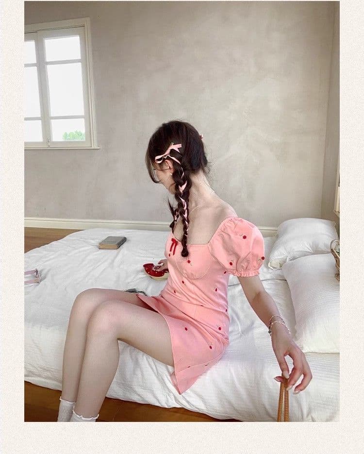 2026 여름 새로운 작은 샤넬 스타일 핑크색 광장 칼라 반팔 여성 드레스 섹시함 작은 키 프랑스식 달콤한 매운맛 미니 스커트 상세 이미지 7