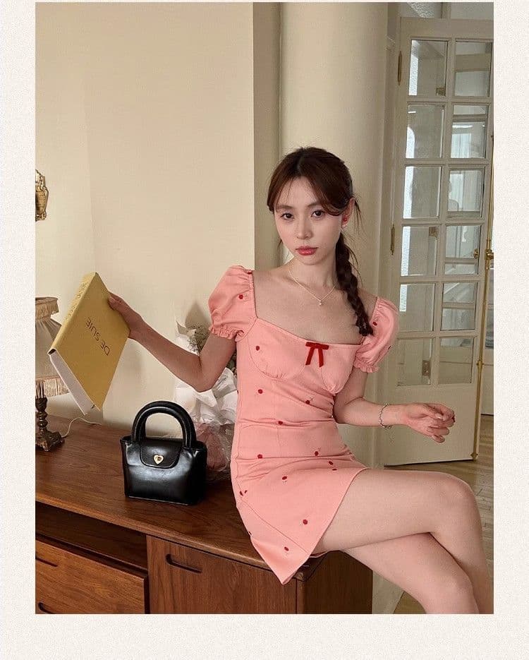 2026 여름 새로운 작은 샤넬 스타일 핑크색 광장 칼라 반팔 여성 드레스 섹시함 작은 키 프랑스식 달콤한 매운맛 미니 스커트 상세 이미지 19