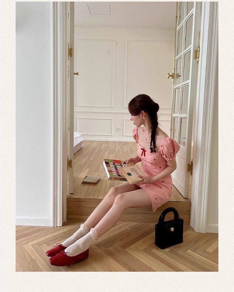 2026 여름 새로운 작은 샤넬 스타일 핑크색 광장 칼라 반팔 여성 드레스 섹시함 작은 키 프랑스식 달콤한 매운맛 미니 스커트 상세 이미지 24