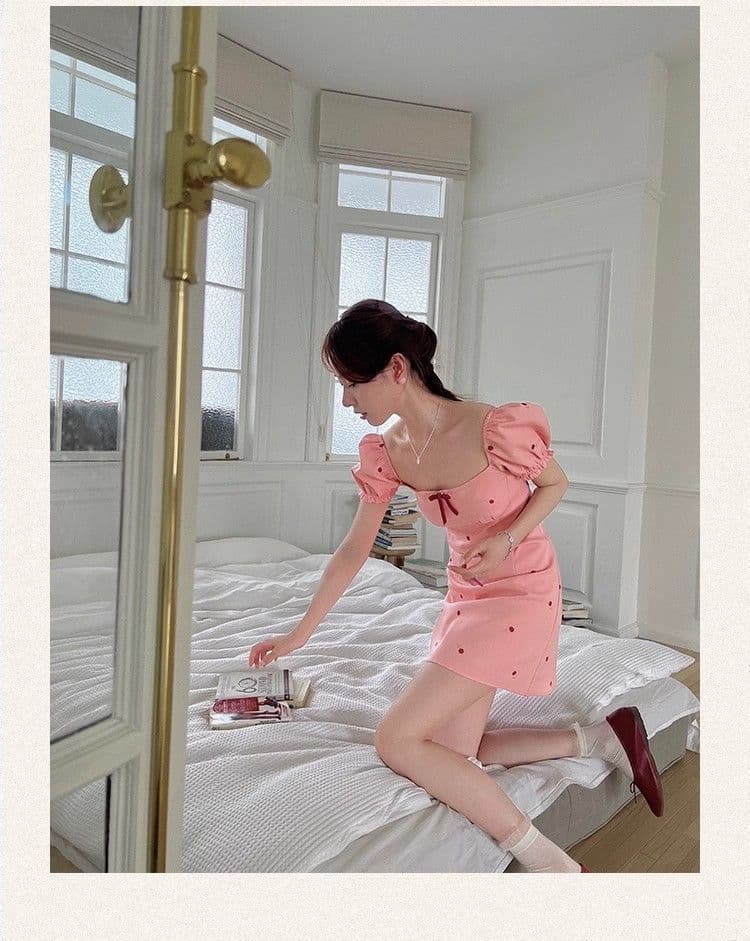 2026 여름 새로운 작은 샤넬 스타일 핑크색 광장 칼라 반팔 여성 드레스 섹시함 작은 키 프랑스식 달콤한 매운맛 미니 스커트 상세 이미지 25