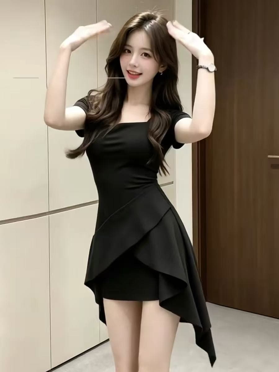 프랑스식 그는 벤 바람 검정색 드레스 아이들 여름 2026 새로운 작은 키 불규칙 꼬집기 허리 품격 미니 스커트 상세 이미지 3