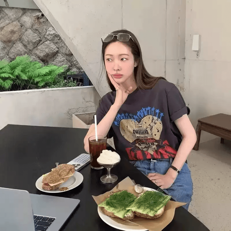 21 순면 210 그램 이후 패키지 칼라 여름 드레스 한 부서 반팔 티셔츠 여성 한국 스타일 루즈핏 빅 사이즈 프린트 상세 이미지 5