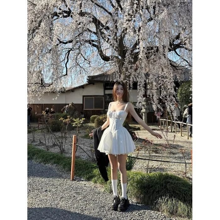 kumikumi 달콤한 스타일 화이트 슬립 드레스 여성 의류 여름 품격 아름다운 chic 허리 수축 슬림해 보이는 미니 스커트 상세 이미지 4