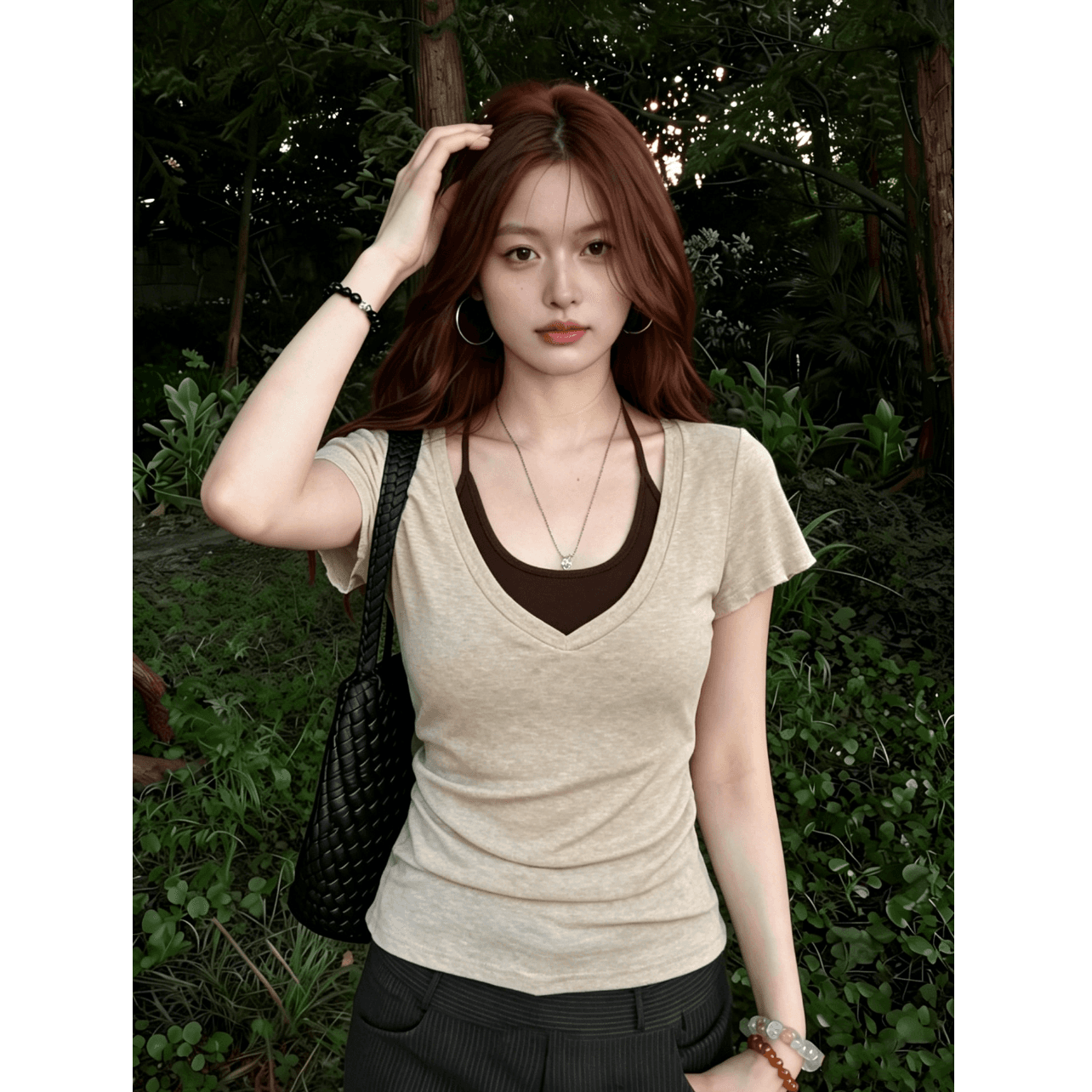 한 부서 페이크 레이어드 반팔 티셔츠 여성 여름 V넥 몸매 가꾸기 디자인 센스 작은 대중 출퇴근 바람 맨위 이미지 2