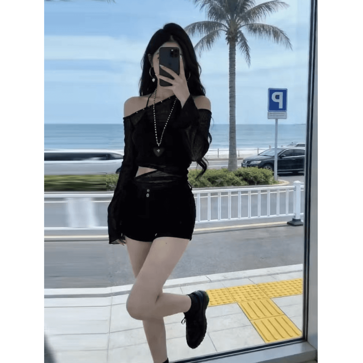 2026 순수한 욕망 핫걸 슈퍼 화재 연령 감소 여름 새로운 여성 의류 절묘한 착용 가져 가라. 자외선 차단 블라우스 비스듬한 칼라 오프숄더 맨위 이미지 2
