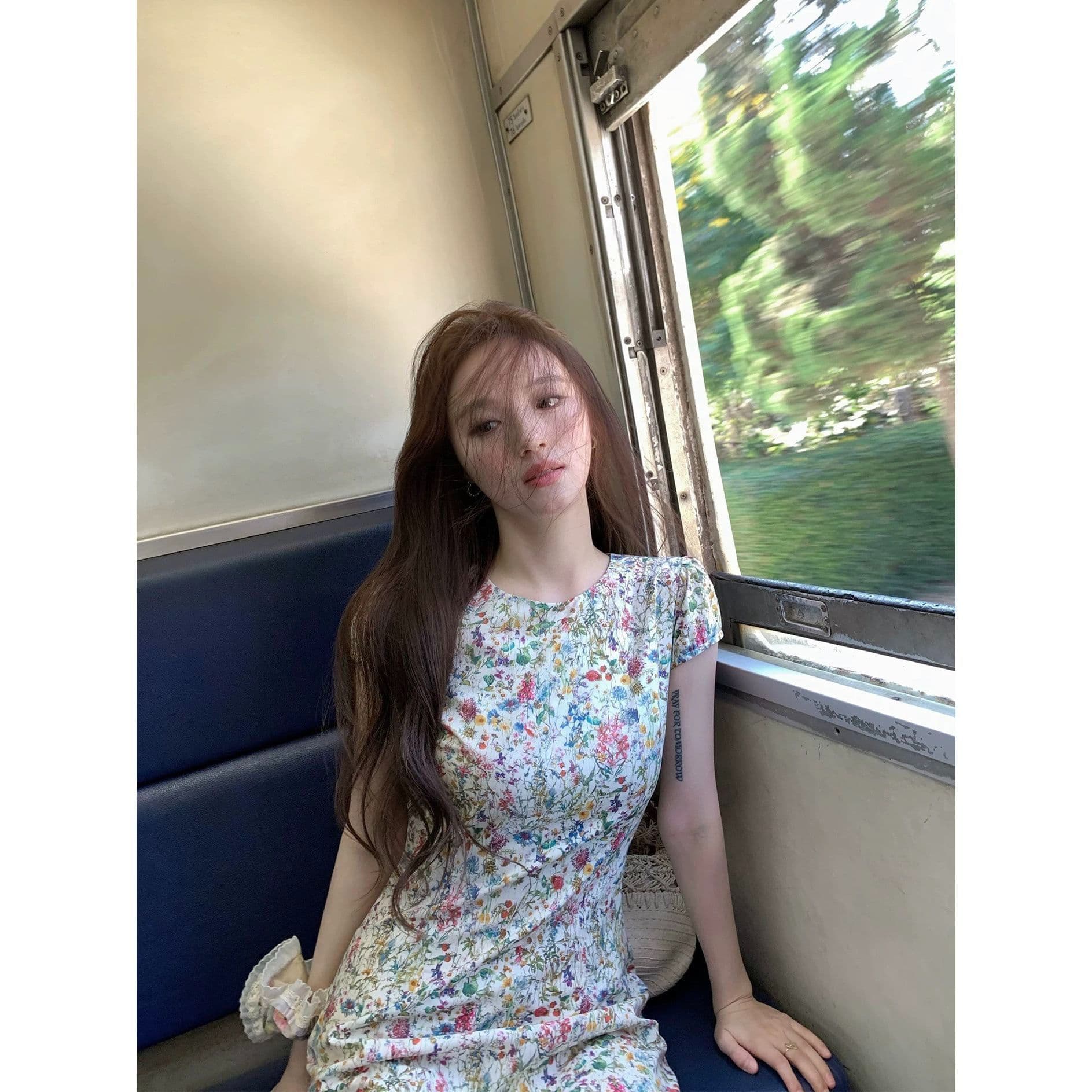 모네 꽃 편지 반팔 꽃무늬 여성 드레스 여름 라운드 넥 길다 쇼트 스타일 몸매 가꾸기 허리 수축 치마