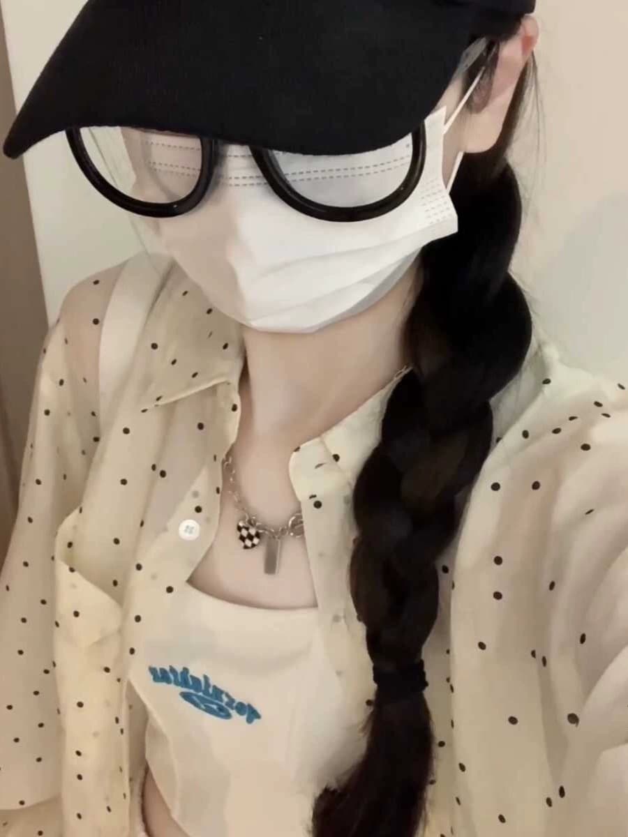 한 부서 착용 가져 가라. 화이트 도트 무늬 자외선 차단 여성 셔츠 여름 디자인 센스 트임 셔츠 느슨함 느긋한 재킷 맨위 상세 이미지 1