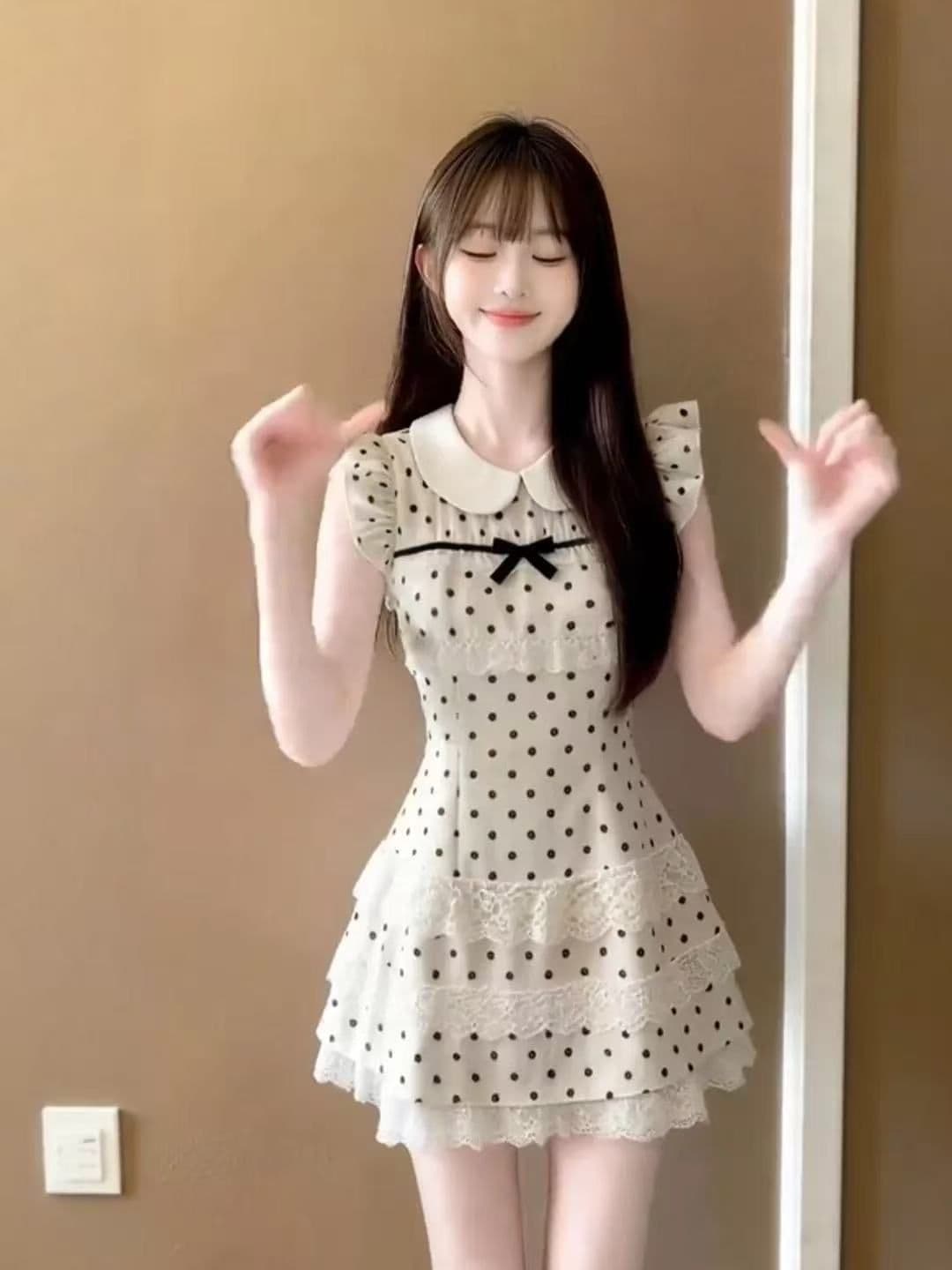 프랑스식 부드러운 바람 달콤함 도트 무늬 허리 수축 몸매 가꾸기 드레스 작은 키 아름다운 퍼프 미니 스커트 2026 년 여름 이미지 3