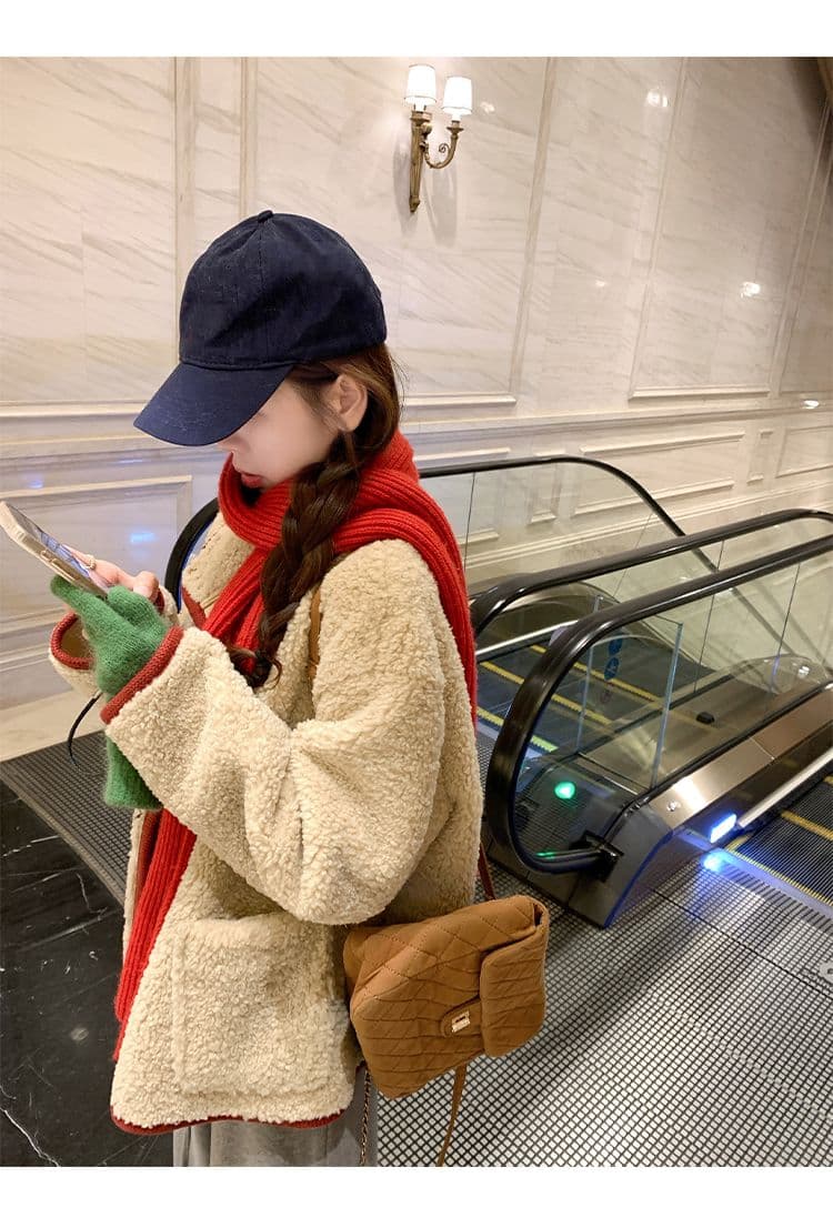 원본 원단 560 그램 한 번 작은 짭짤한 폴로 칼라 두꺼운 크리스마스 양털 재킷 여성 겨울 빨간색 신년 보온 상세 이미지 17