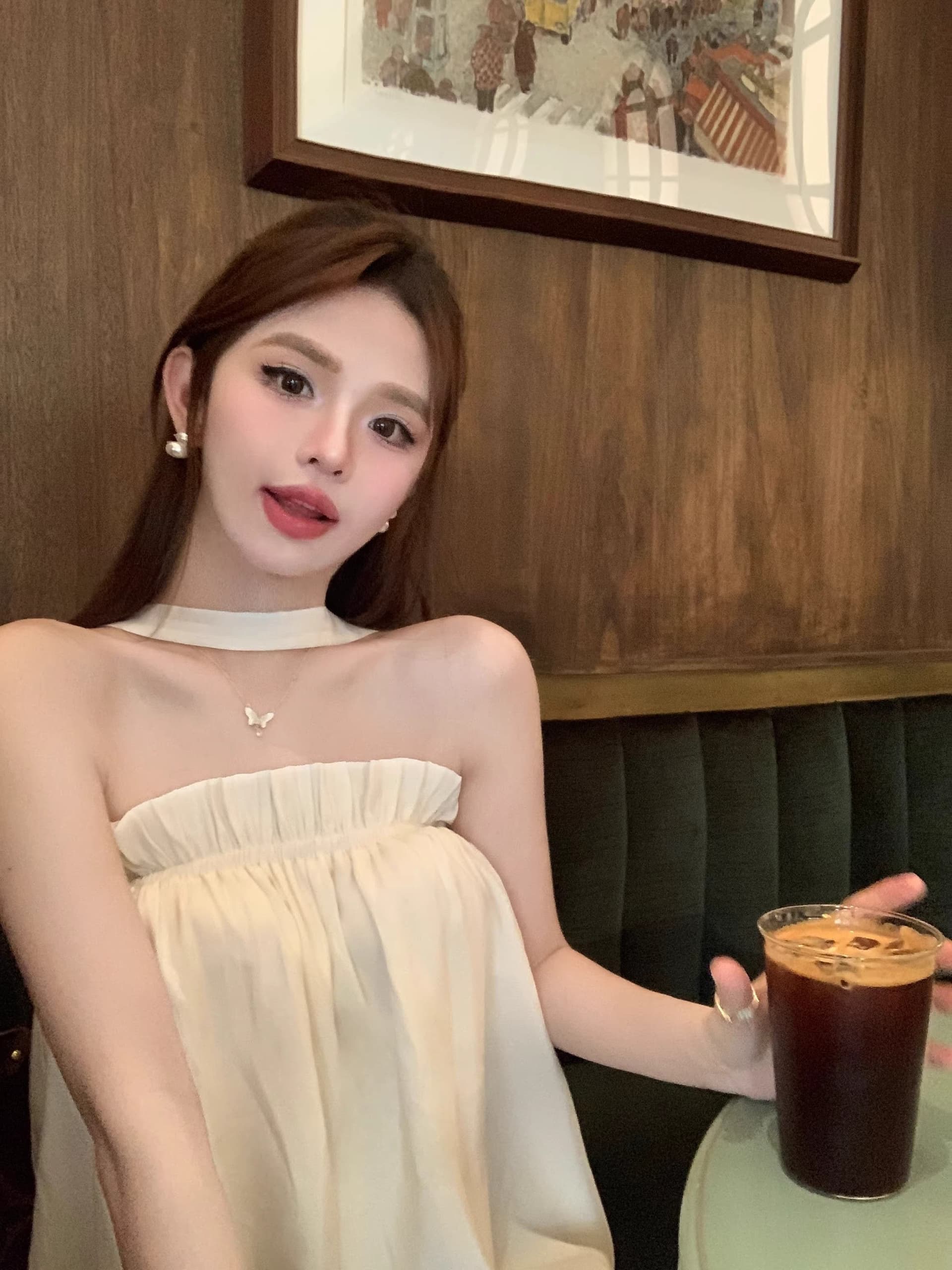 프릴 오프숄더 행침 목 캐미솔 여름 프랑스식 Chic 고급 센스 루즈핏 살구 색상 민소매 맨위 상세 이미지 12