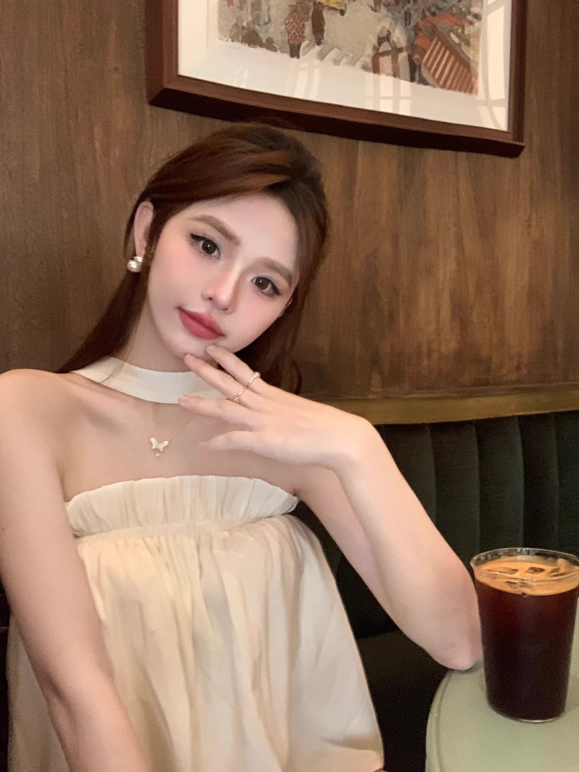 프릴 오프숄더 행침 목 캐미솔 여름 프랑스식 Chic 고급 센스 루즈핏 살구 색상 민소매 맨위 상세 이미지 13