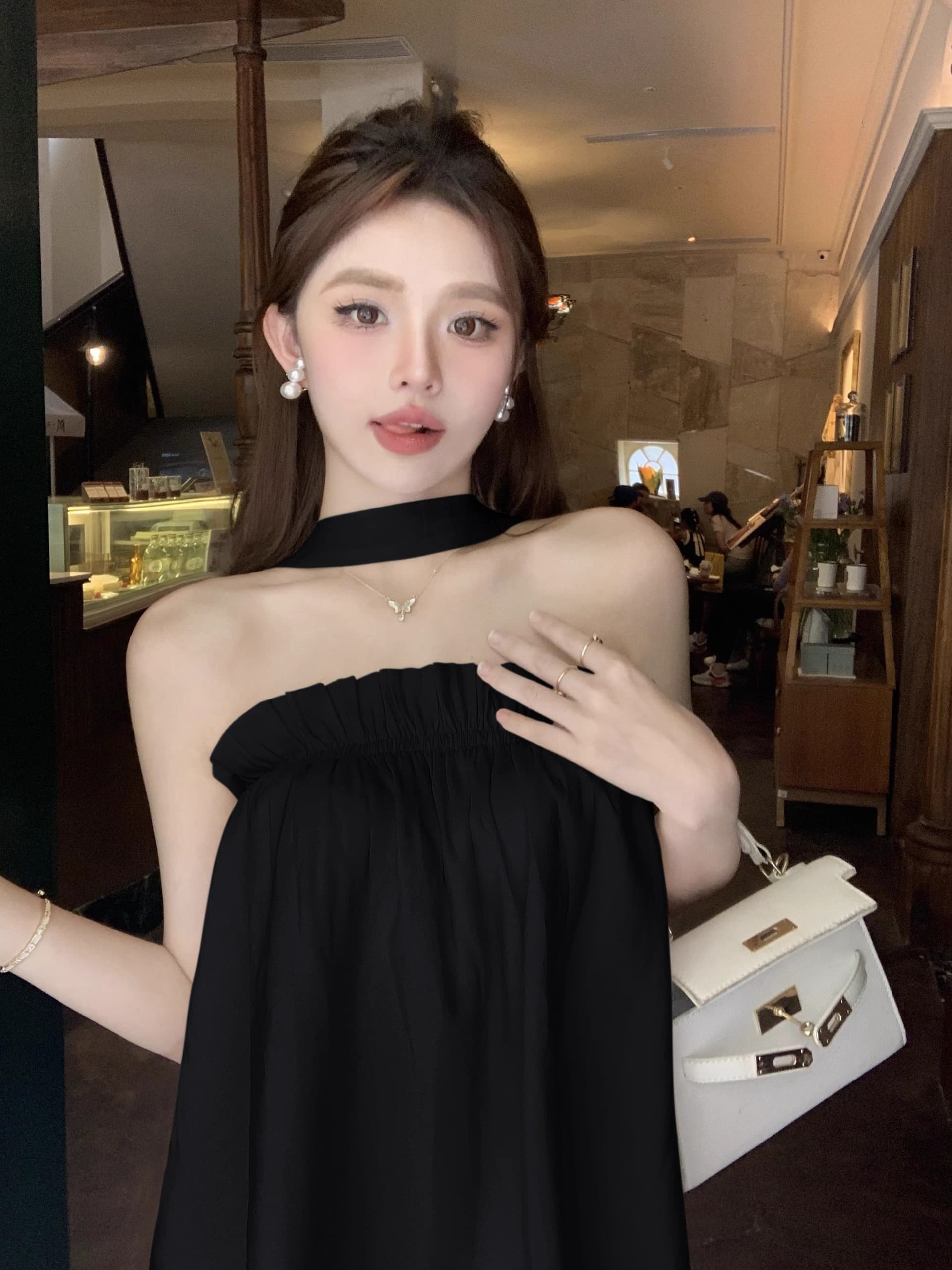프릴 오프숄더 행침 목 캐미솔 여름 프랑스식 Chic 고급 센스 루즈핏 살구 색상 민소매 맨위 상세 이미지 17