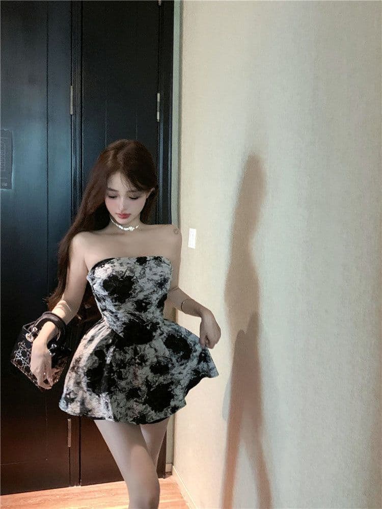 잉크 페인팅 포장 가슴 여성 드레스 여름 허리 수축 미니 스커트 고급 센스 오프숄더 순수한 욕망 바람 튜브탑 중간 및 짧은 치마 상세 이미지 6