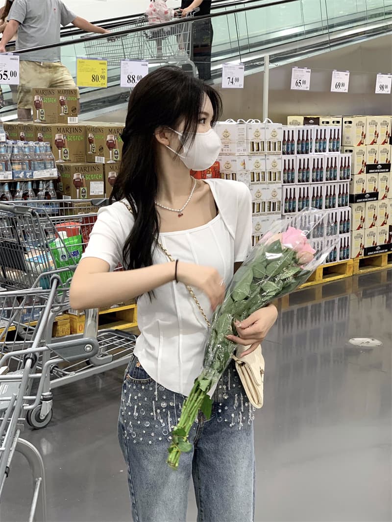 검정색 광장 칼라 긍정적 인 어깨 반팔 티셔츠 여성 여름 디자인 센스 작은 대중 핫걸 슬림해 보이는 불규칙 맨위 상세 이미지 39