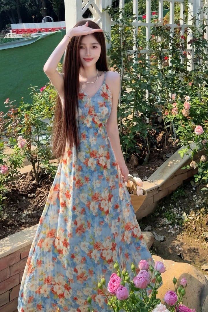 꽃무늬 슬립 롱 스커트 해변가 휴가 바람 여름 새로운 프랑스식 파란색 유화 꽃무늬 슬림해 보이는 슬립 드레스 이미지 6