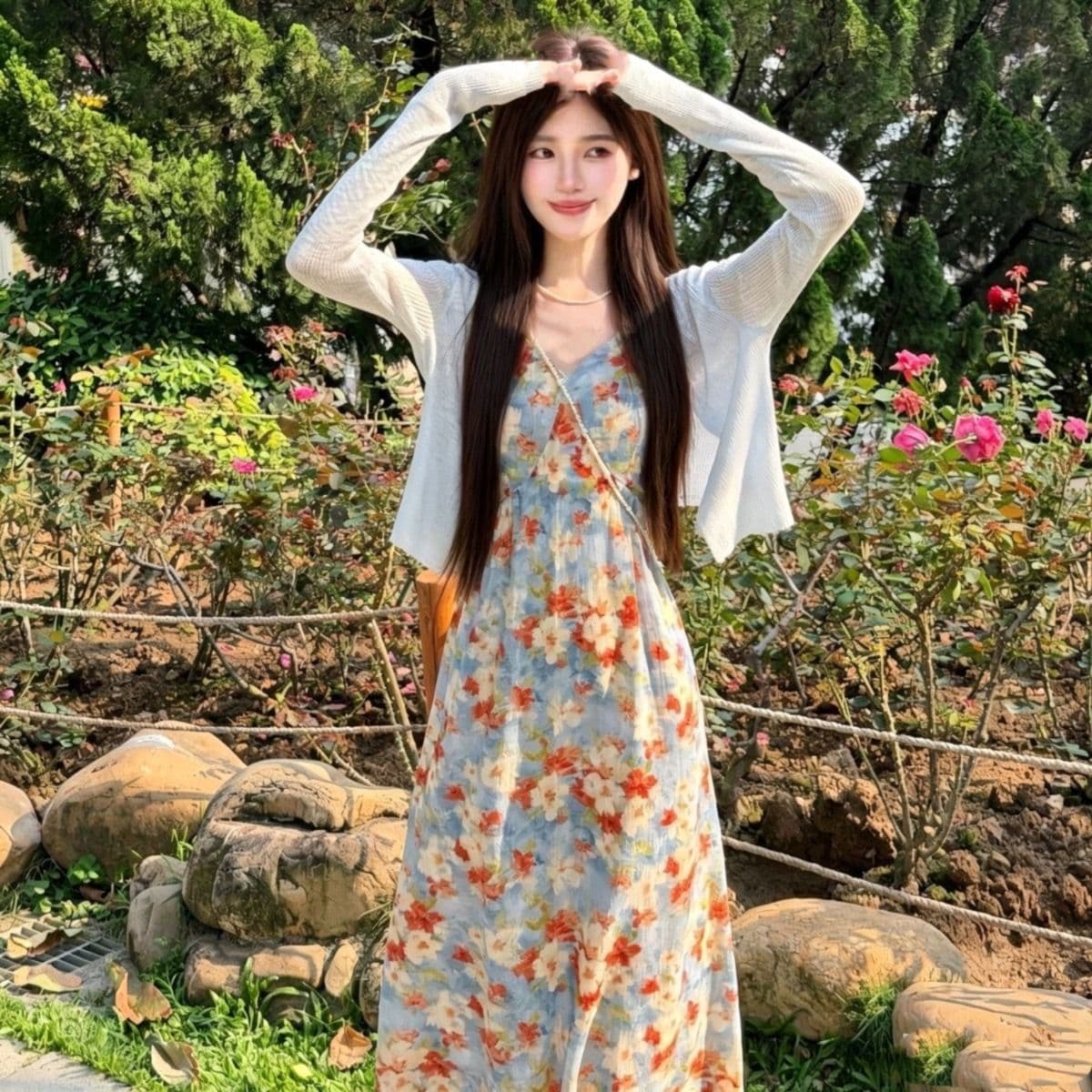 꽃무늬 슬립 롱 스커트 해변가 휴가 바람 여름 새로운 프랑스식 파란색 유화 꽃무늬 슬림해 보이는 슬립 드레스 상세 이미지 6