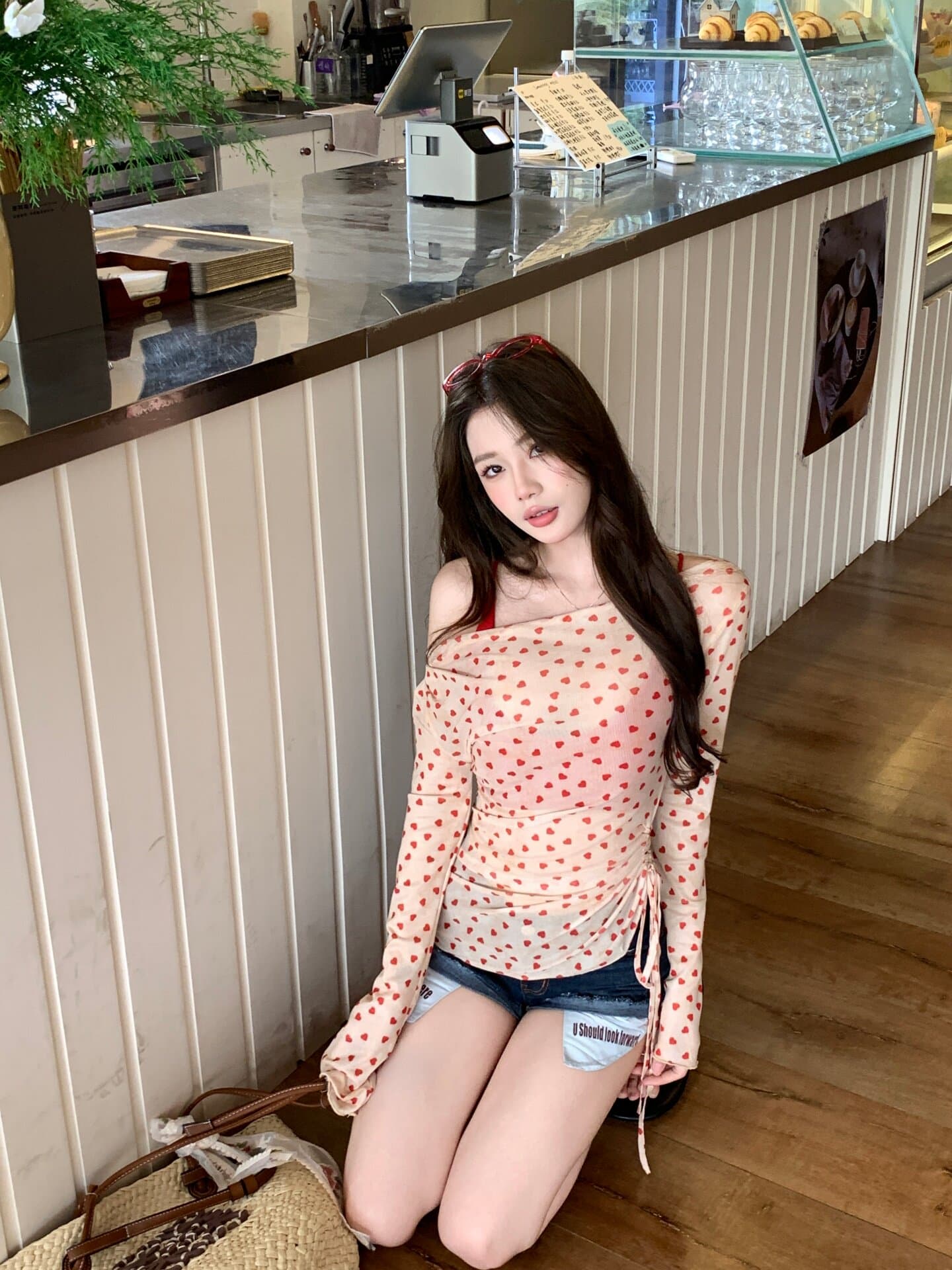 핫걸 하트 망사 티셔츠 인사이드 가져 가라. 행침 목 조끼 여성 여름 해변가 휴가 바람 태국 사람 스타일 아름다운 투피스 세트 이미지 5