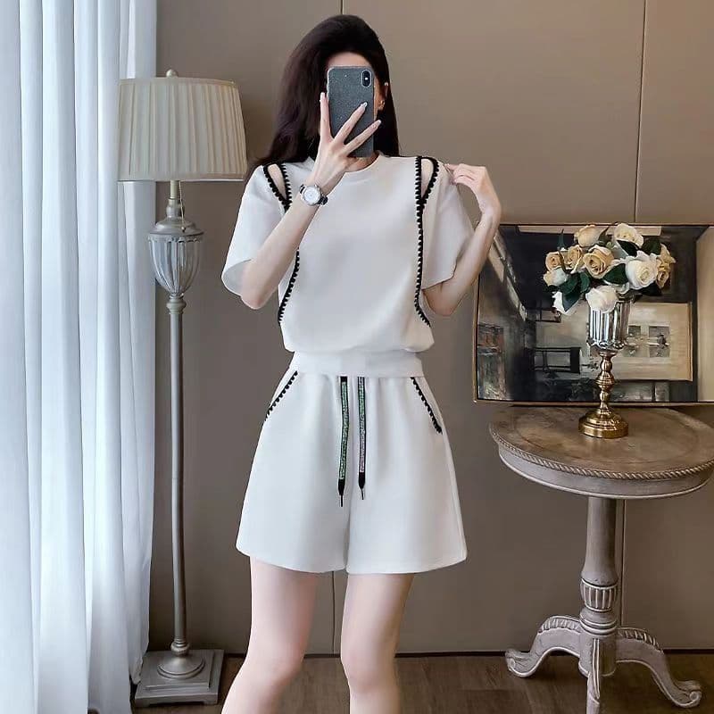 직공 울 여름 새로운 캐주얼 품격 스포츠 슈트 여성 레이스 칼라 오프숄더 반바지 반팔 투피스 세트 이미지 2