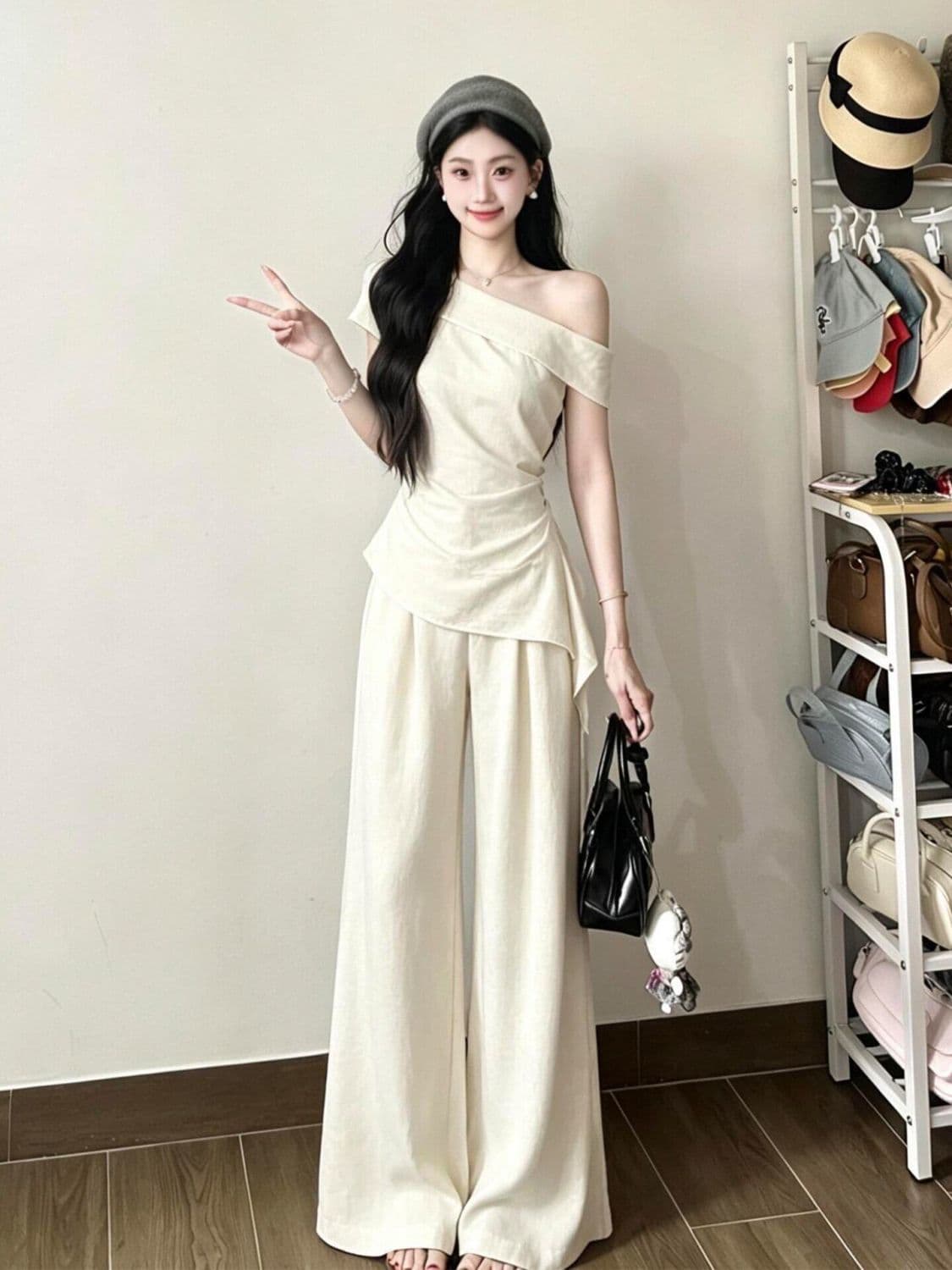 캐주얼 스포츠 슈트 여성 여름 새로운 비스듬한 어깨 펌프 Pleat 리본 몸매 가꾸기 맨위 와이드 레그 팬츠 투피스 세트 한국 대외 무역
