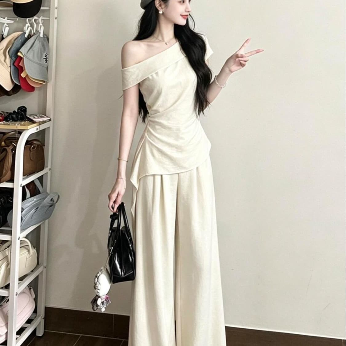 캐주얼 스포츠 슈트 여성 여름 새로운 비스듬한 어깨 펌프 Pleat 리본 몸매 가꾸기 맨위 와이드 레그 팬츠 투피스 세트 한국 대외 무역 이미지 5