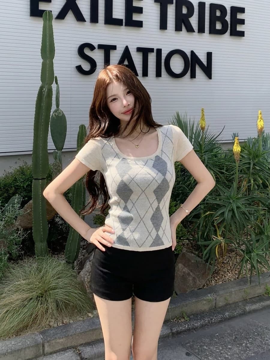 학원 스타일 레트로 링 그리드 니트 반팔 티셔츠 여성 여름 한 부서 순수한 욕망 홀로우 아웃 Chic 몸매 가꾸기 슬림해 보이는 맨위 이미지 3