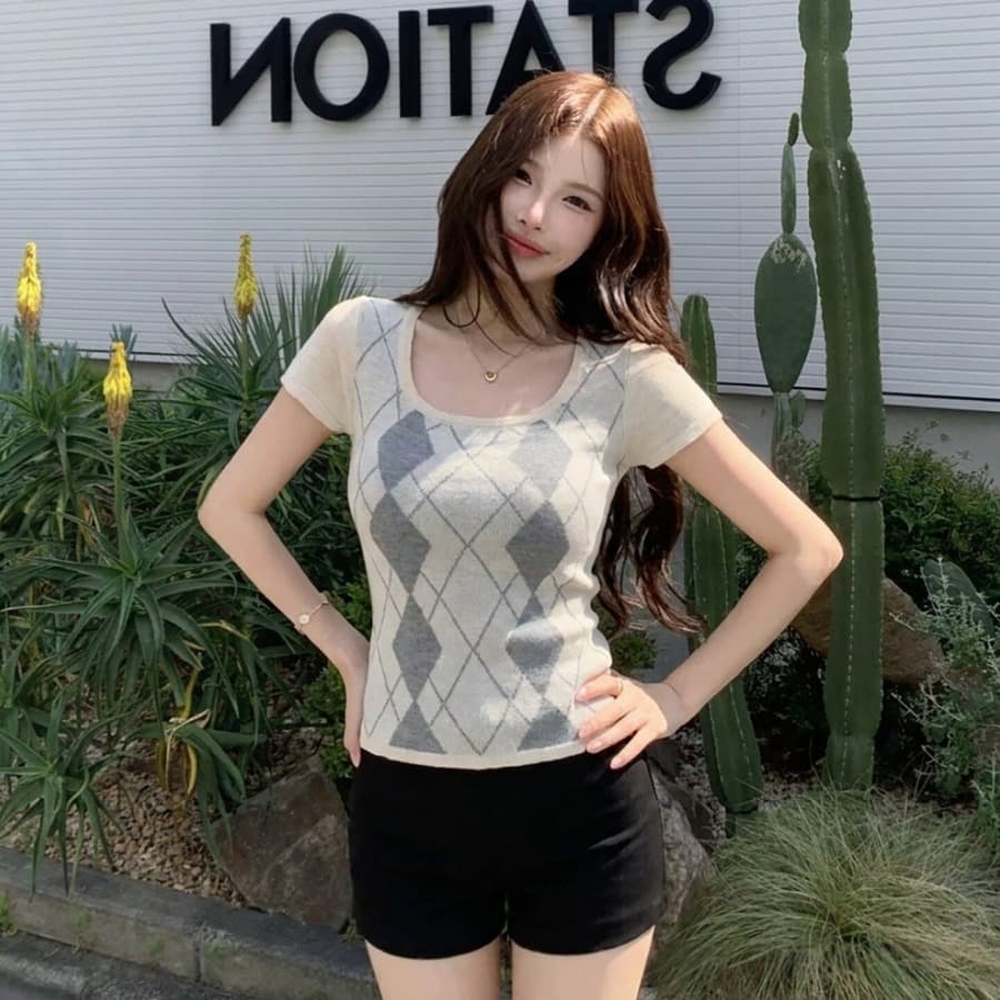 학원 스타일 레트로 링 그리드 니트 반팔 티셔츠 여성 여름 한 부서 순수한 욕망 홀로우 아웃 Chic 몸매 가꾸기 슬림해 보이는 맨위 이미지 5