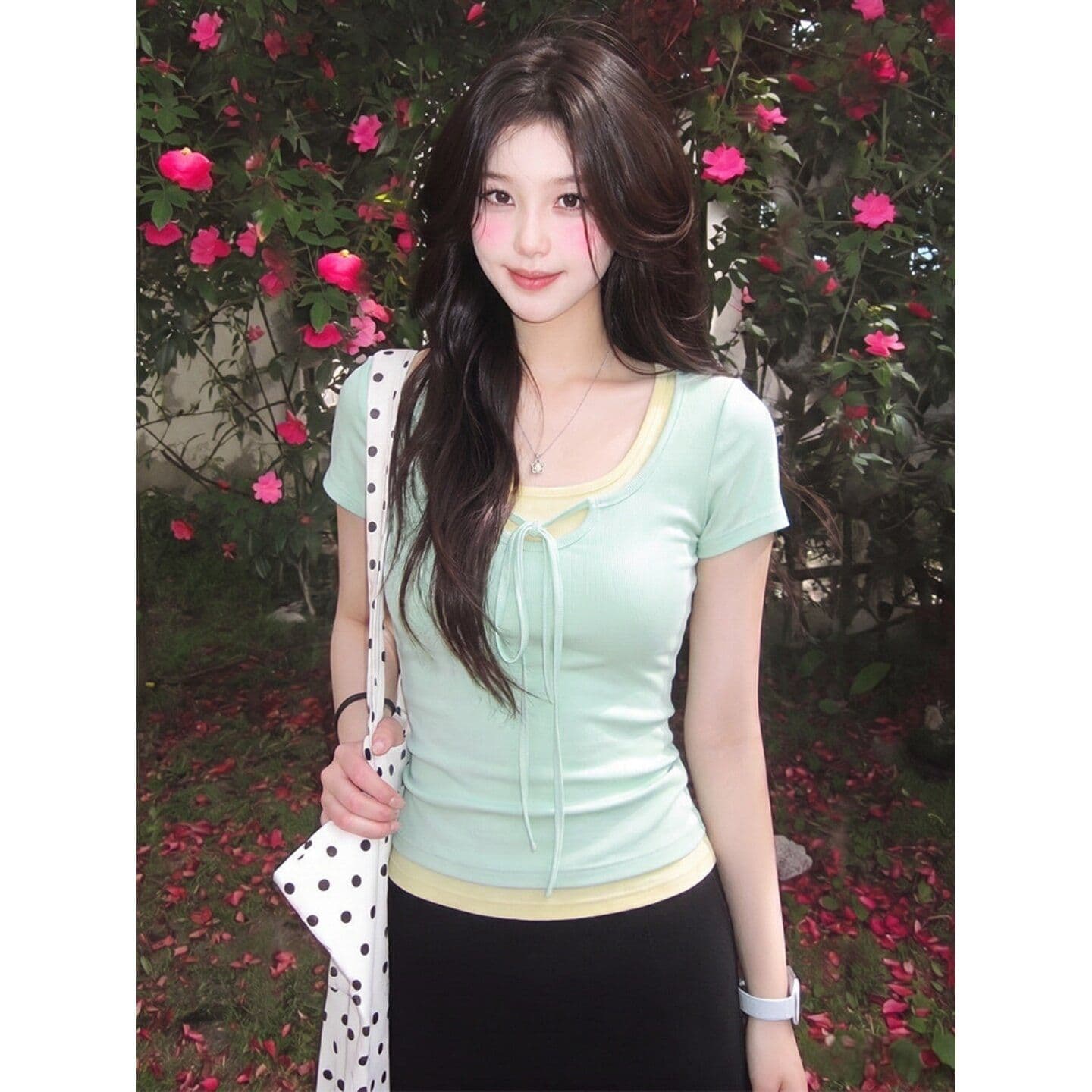 도파민 녹색 광장 칼라 스트랩 반팔 티셔츠 여성 여름 핫걸 페이크 레이어드 쇼트 스타일 맨위 한국 대외 무역 외부 싱글 상세 이미지 2