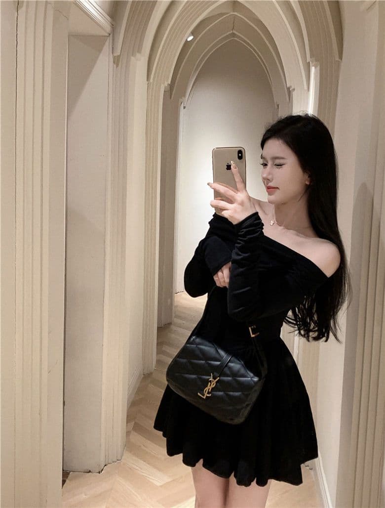 프랑스식 품격 보트넥 한 마디 짧은 치마 긴팔 여성 드레스 여름 드레스 달콤한 핫걸 몸매 가꾸기 허리 수축 작은 검은 드레스 상세 이미지 12
