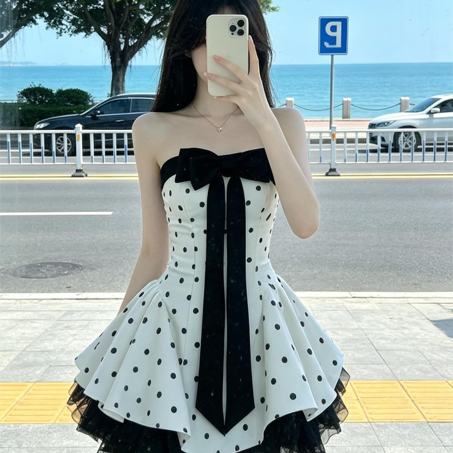 프랑스식 달콤함 품격 도트 무늬 튜브탑 여성 드레스 여름 새로운 나비 매듭 패치워크 허리 수축 슬림해 보이는 퍼프 스커트 이미지 4