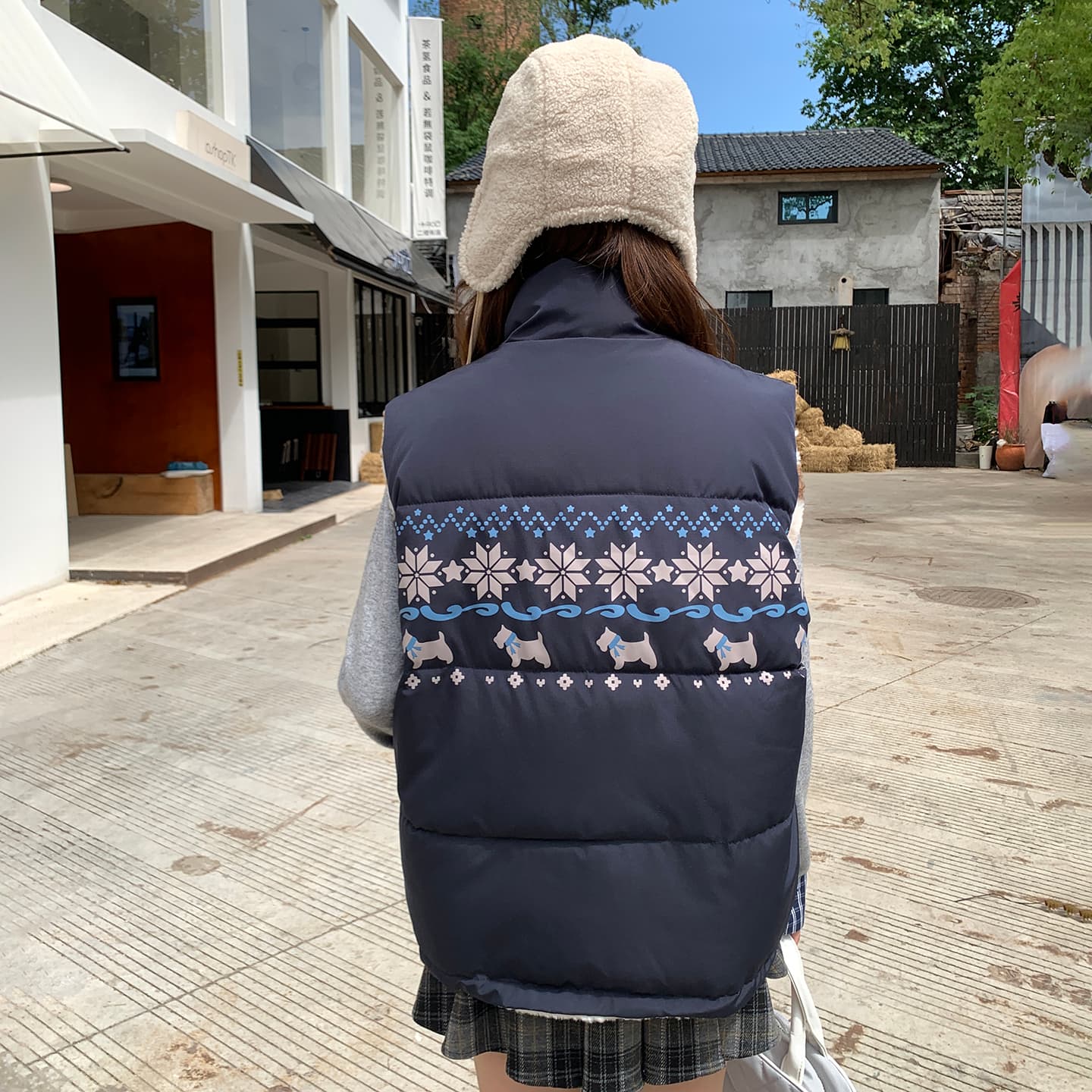 공정한 섬 양면 착용 양털 조끼 여자 외출용 겨울 두꺼운 보온 조끼 플리스 스탠드 칼라 면 의류 재킷 이미지 5