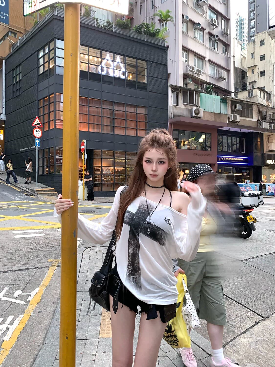 아메리칸 레트로 프린트 비스듬한 어깨 긴팔 티셔츠 여성 여름 루즈핏 Tulle 오프숄더 자외선 차단 핫걸 바람 블라우스 맨위 상세 이미지 13