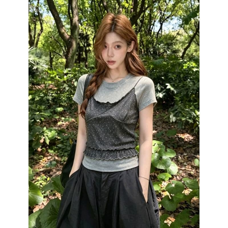 도트 무늬 패치워크 페이크 레이어드 맨위 여성 여름 새로운 디자인 센스 회색 긍정적 인 어깨 반팔 티셔츠 한국 대외 무역 이미지 4