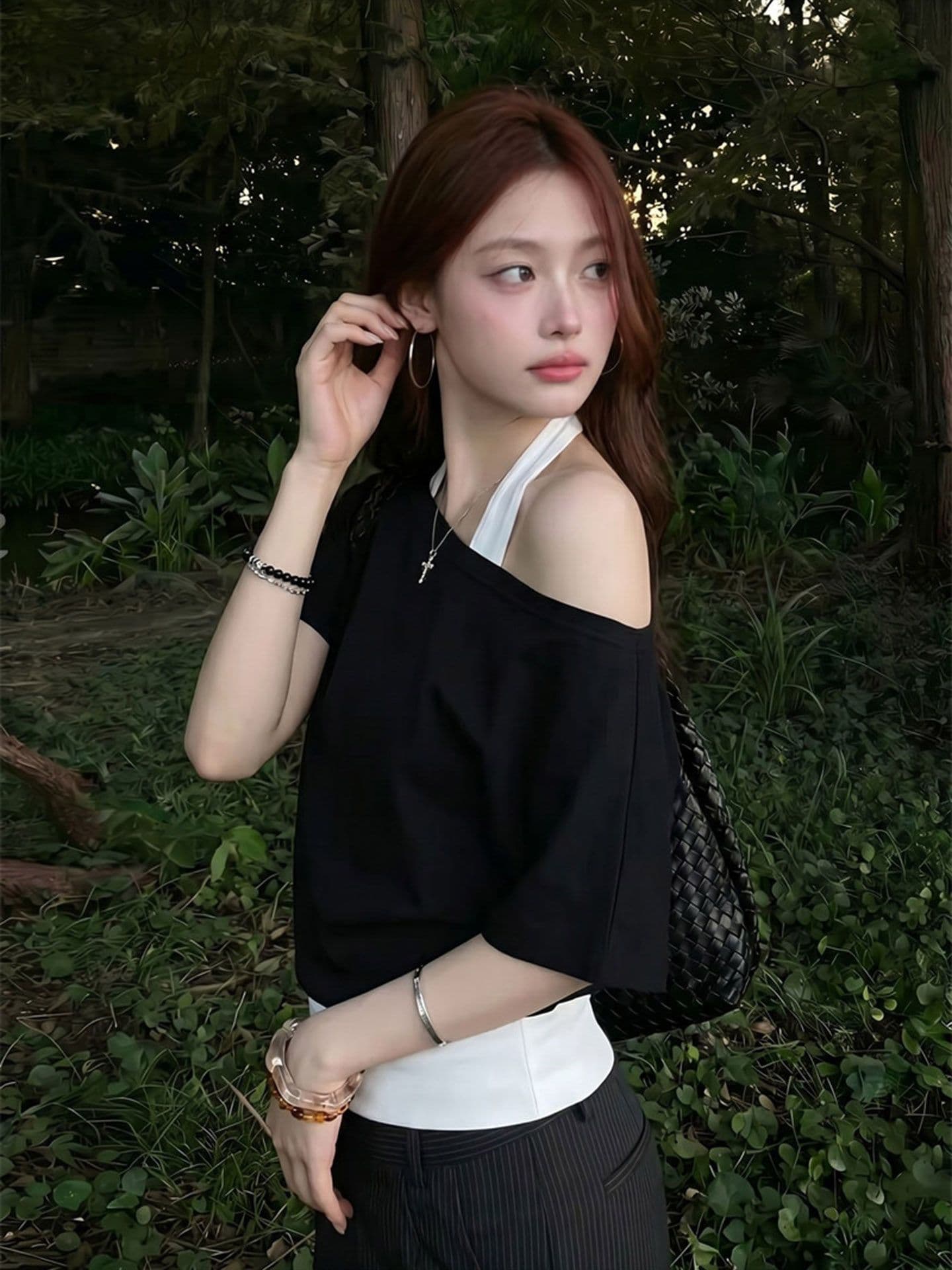 40 좋은 면 항구 바람 흑인과 백인 색상 패치워크 페이크 레이어드 행침 목 반팔 티셔츠 여성 여름 슬림해 보이는 맨위 상세 이미지 3