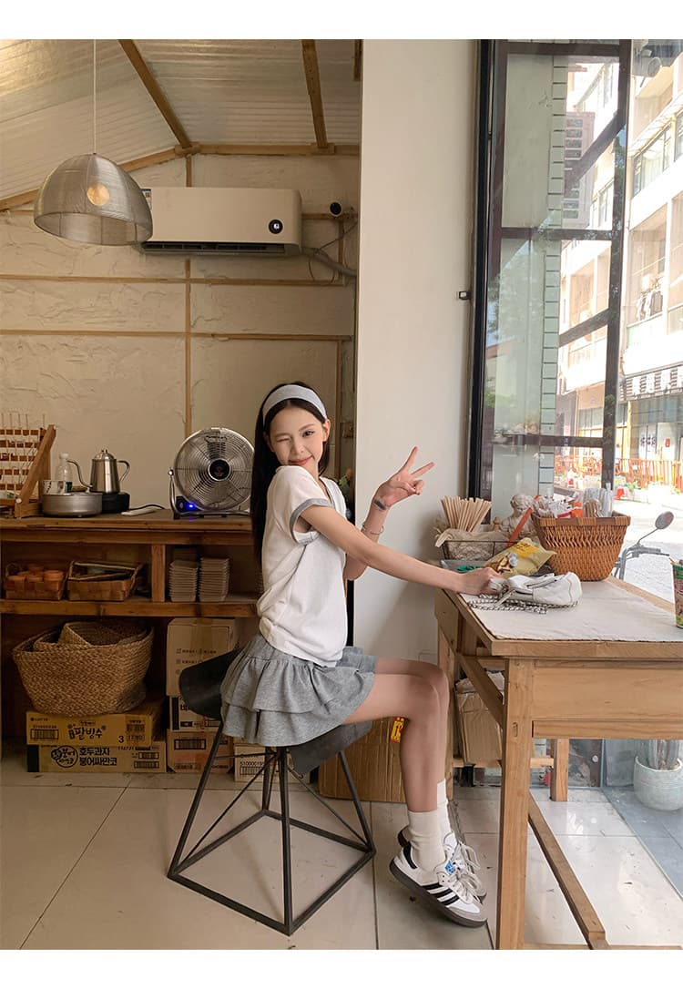 눈꽃 면 페이크 레이어드 V넥 반팔 티셔츠 여성 의류 한 부서 루즈핏 디자인 센스 작은 맨위 한국 대외 무역 상세 이미지 32