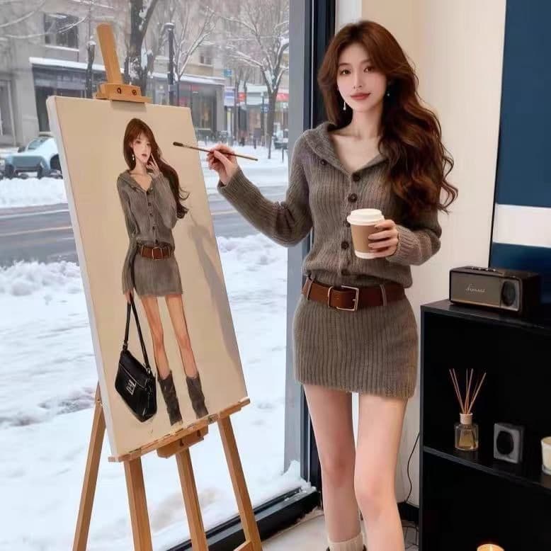 천 골드 센스 품격 핫걸 빨간색 니트 드레스 여성 의류 2026 가을 새로운 데이트 허리 수축 타이트 스커트 미니 스커트 이미지 2