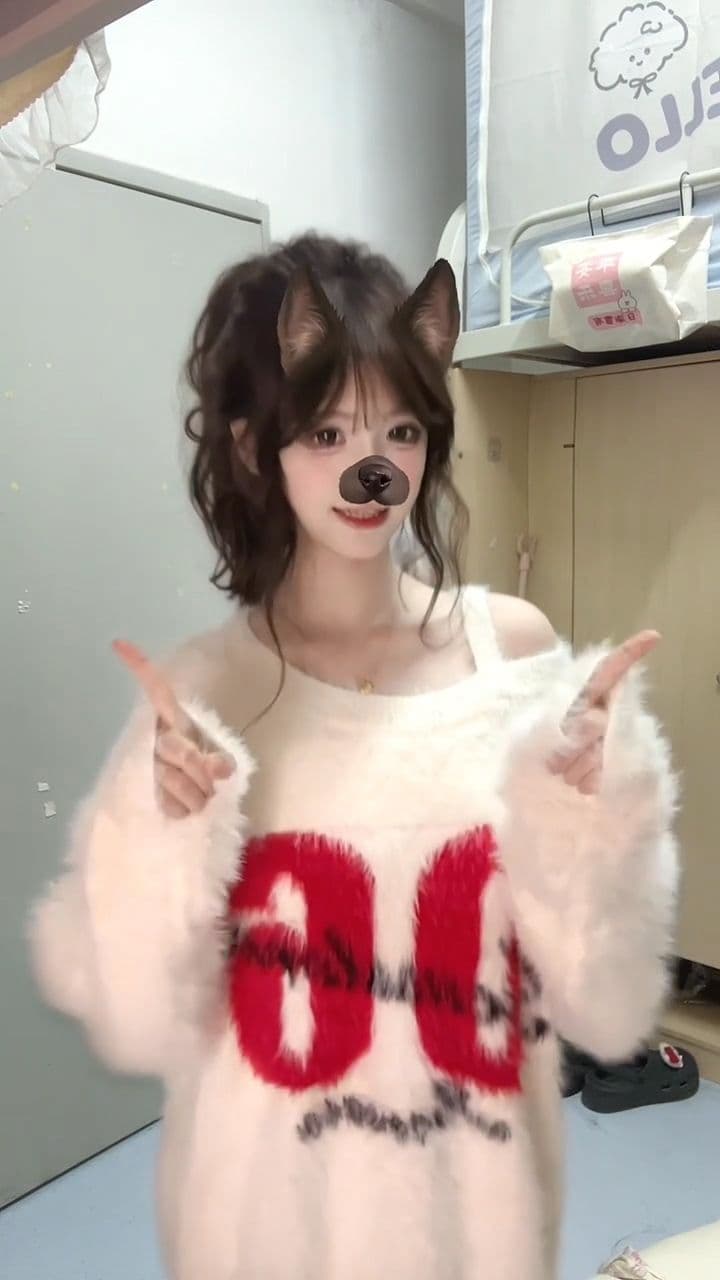 아메리칸 핫걸 새로운 가을 겨울 밍크 플리스 스웨터 여자 루즈핏 외출용 비스듬한 어깨 느긋한 바람 니트 스웨터 맨위 상세 이미지 3