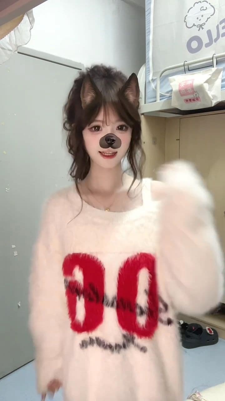 아메리칸 핫걸 새로운 가을 겨울 밍크 플리스 스웨터 여자 루즈핏 외출용 비스듬한 어깨 느긋한 바람 니트 스웨터 맨위 상세 이미지 4
