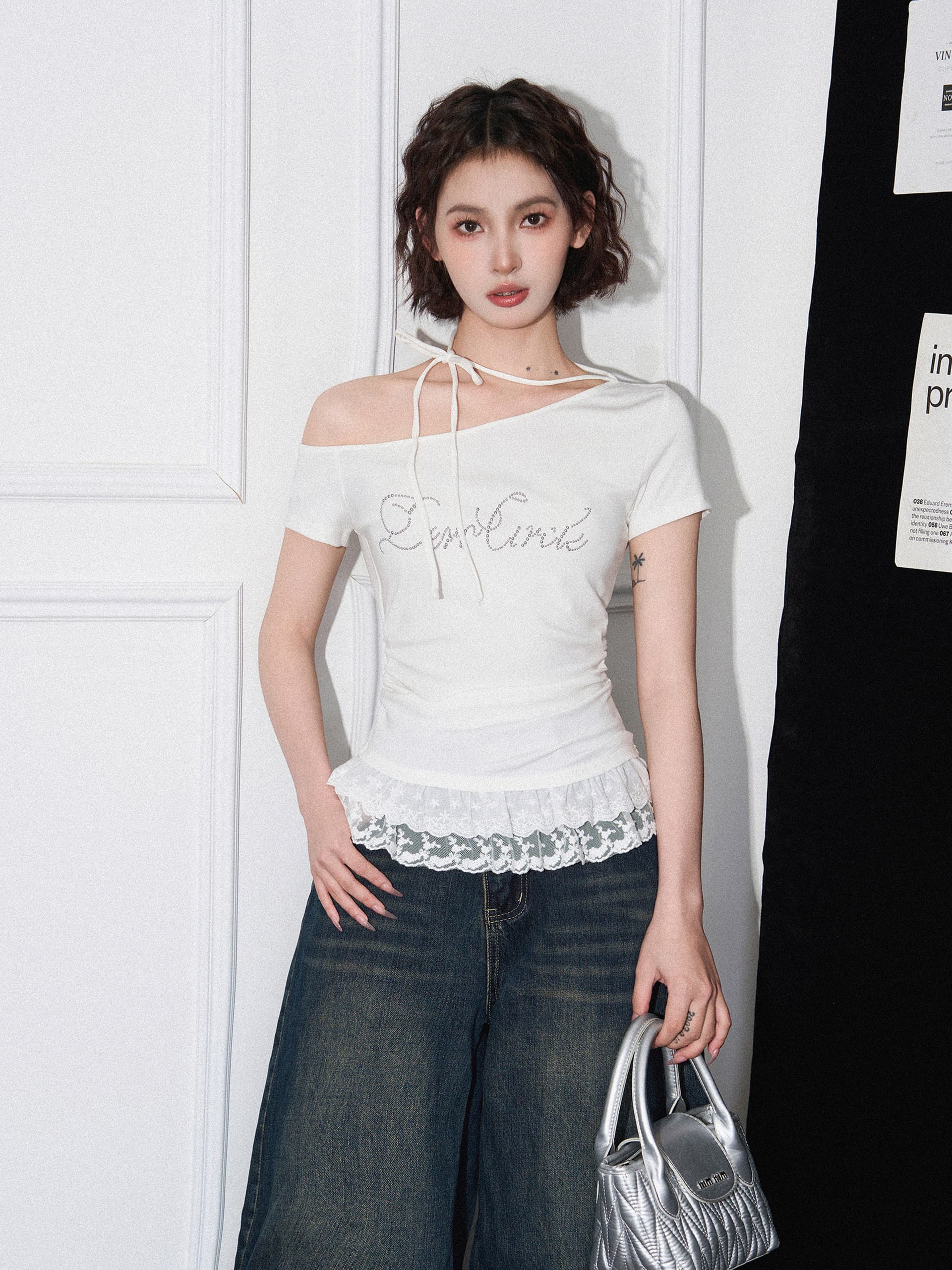 260 그램 1 1 인 면 화이트 페이크 레이어드 레이스 비스듬한 어깨 반팔 티셔츠 여름 오프숄더 핫걸 맨위