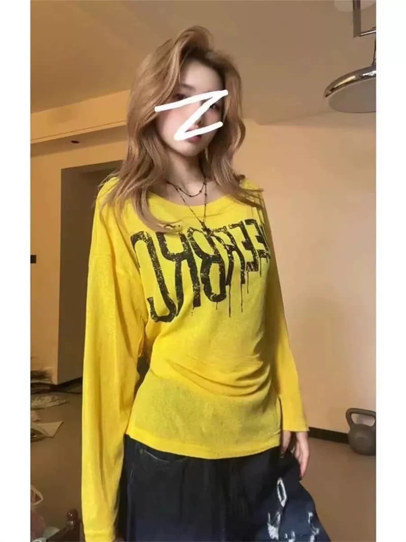 느긋한 바람 루즈핏 알파벳 프린트 긴팔 티셔츠 여성 의류 새로운 여름 한 부서 디자인 센스 캐주얼 맨위 이미지 3