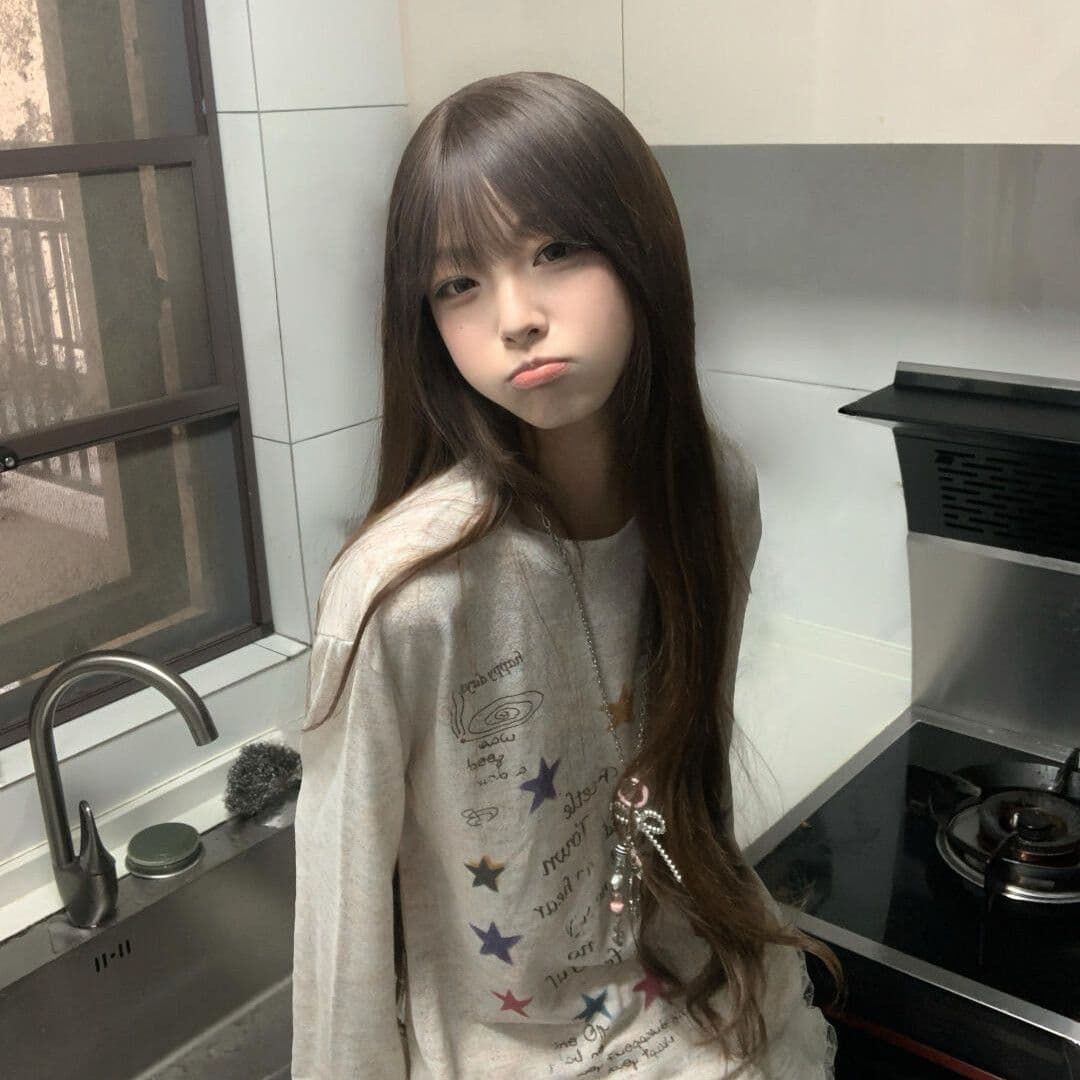 광저우 원본 원단 색상 수채화 낙서 자외선 차단 블라우스 여성 망사 루즈핏 긴 소매 티셔츠 한국 대외 무역 국경 간 이미지 2