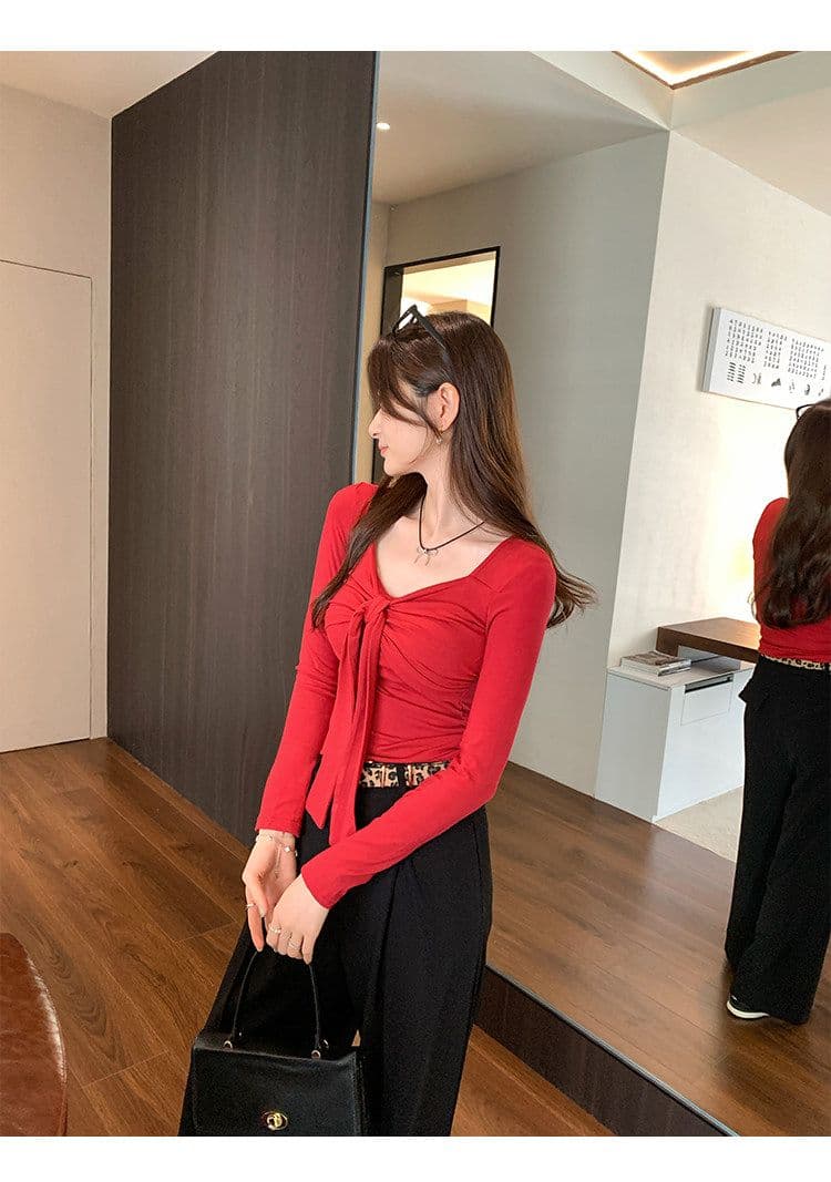 사람들 면 비틀림 부서 벨트 측면 칼라 슈퍼 잘 생긴 고유 한 아름다운 부드러운 긴팔 티셔츠 여성 가을 인사이드 잡아라. 의류 상세 이미지 6