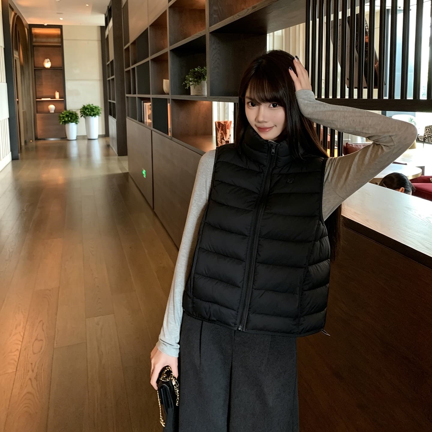 얇고 가벼운 우유 fu 쇼트 스타일 다운 재킷 여성 작은 키 스탠드 칼라 조끼 겨울 면 옷 한 부서 갈비 살 베스트 패딩 재킷 이미지 3