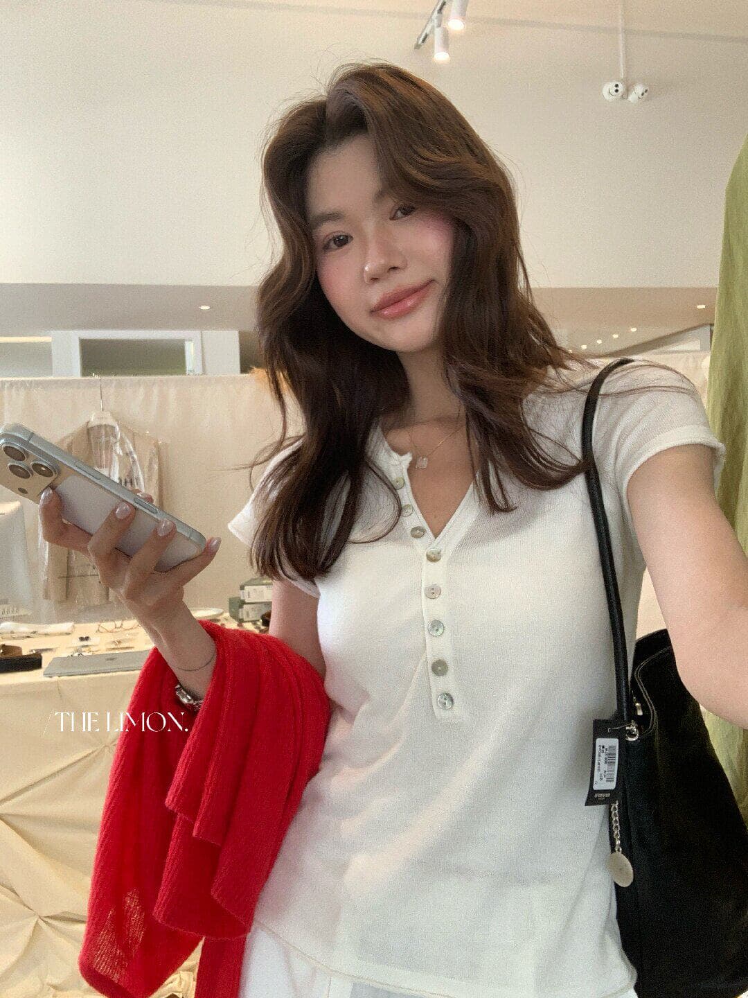한 부서 반 개방 헨리 칼라 긍정적 인 어깨 얼음 실크 반팔 티셔츠 니트 스웨터 여성 여름 몸매 가꾸기 긍정적 인 어깨 작은 날다 소매 맨위 상세 이미지 9