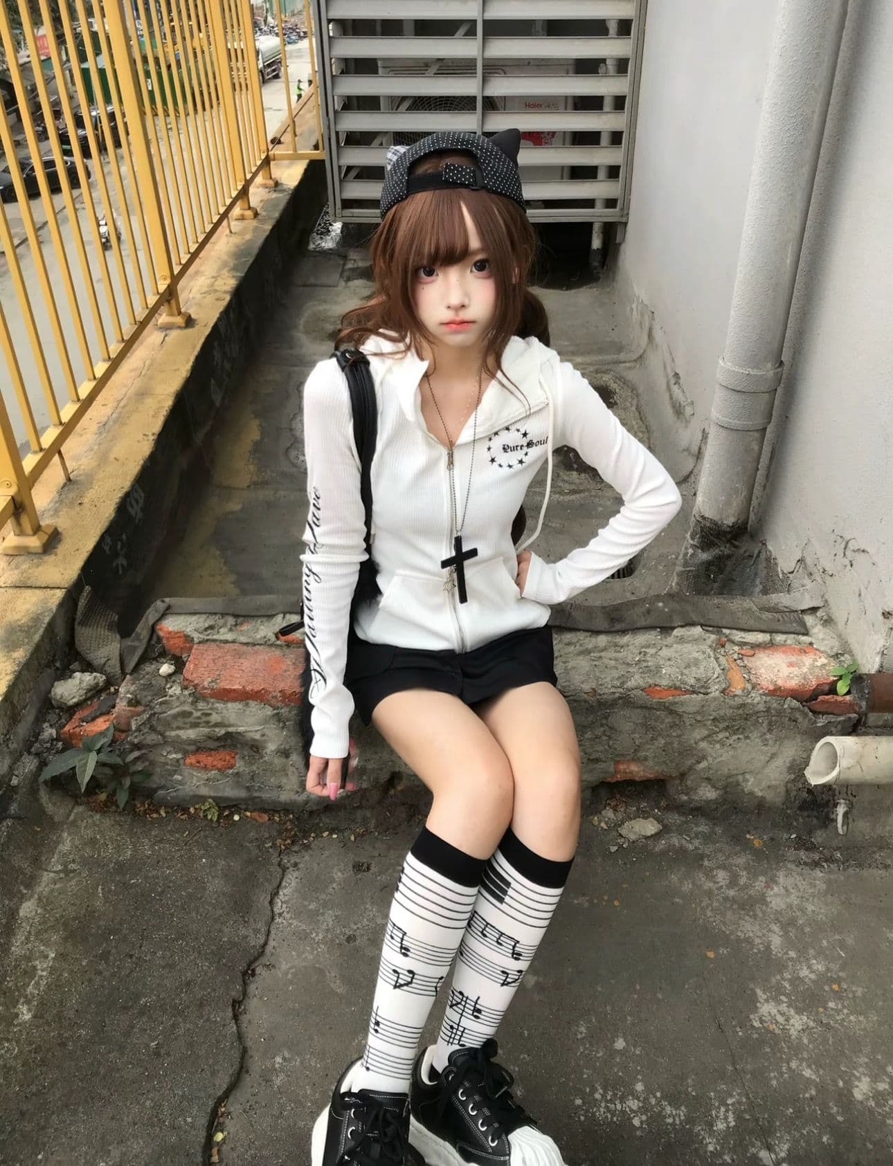 아메리칸 레트로 프린트 후드 티 스웨터 여성 이른 가을 폭발 몸매 가꾸기 달콤한 핫걸 오픈 가디건 쇼트 스타일 조수 브랜드 맨위 상세 이미지 13