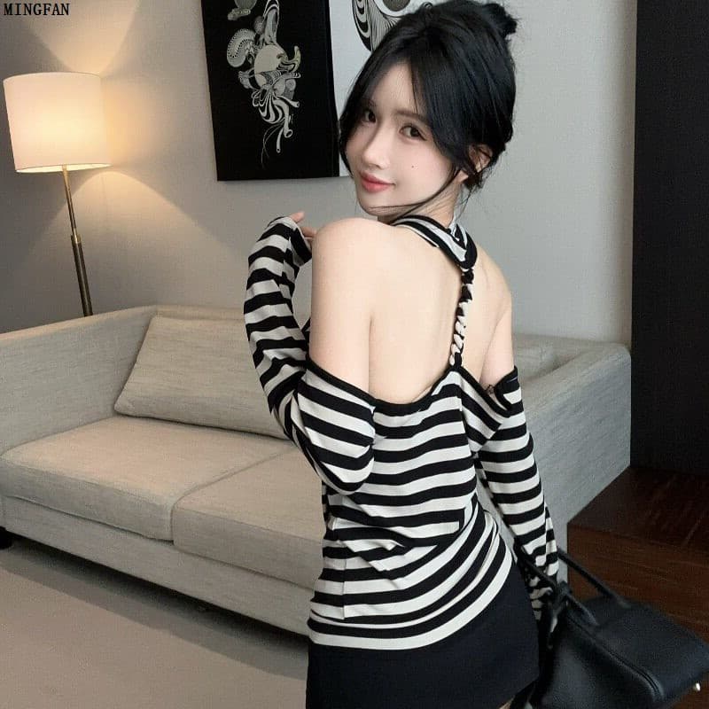 자이언트 잘 생긴 ~ 중 이른 가을 착용 가져 가라. 흑백 줄무늬 뒤로 비틀림 백리스 흔들다 칼라 행침 목 몸매 가꾸기 맨위 긴팔 티셔츠 이미지 2