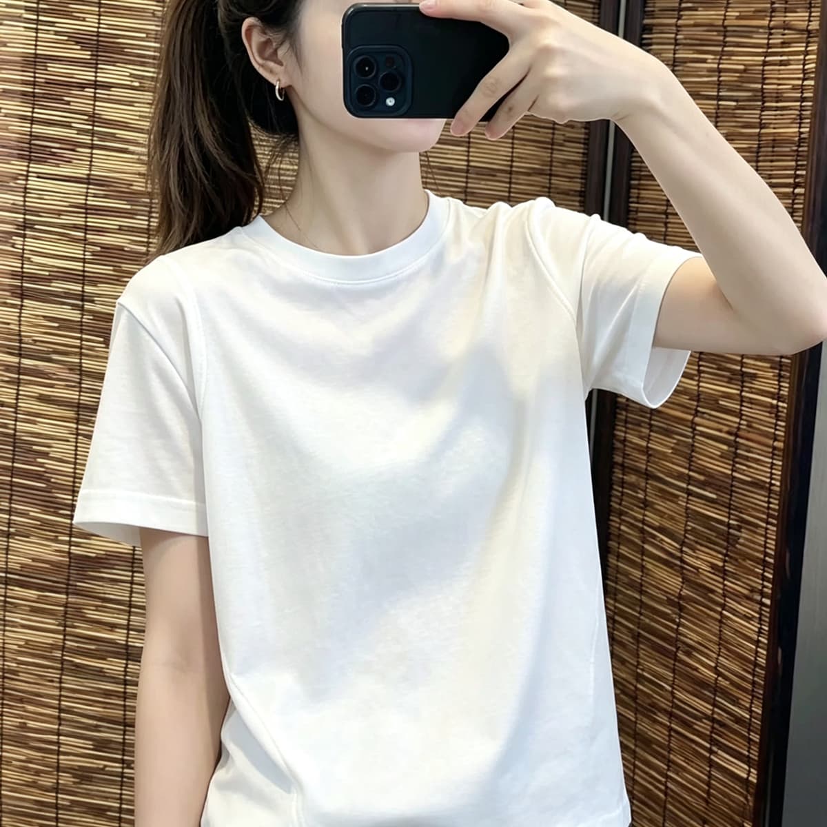 화이트 미니멀리즘 긍정적 인 어깨 라운드 넥 반팔 티셔츠 여성 여름 새로운 패션 루즈핏 다용도 캐주얼 슬림해 보이는 맨위 트렌디 이미지 5